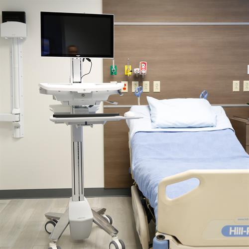 StyleView Medical Computer Cart for EHR | Ergotron